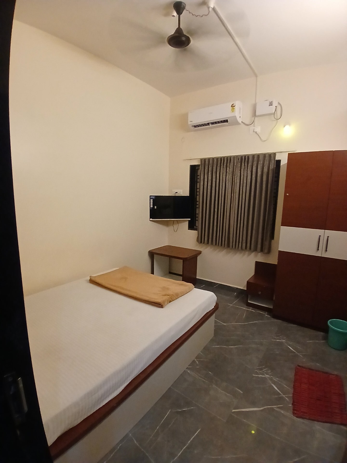 Standard AC room at Tirumal Lodge Saundatti